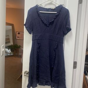 Boutique linen navy dress, mid length
